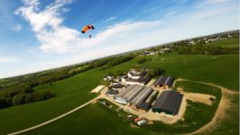 Fallentina im Auge der Drohne DJI Avata